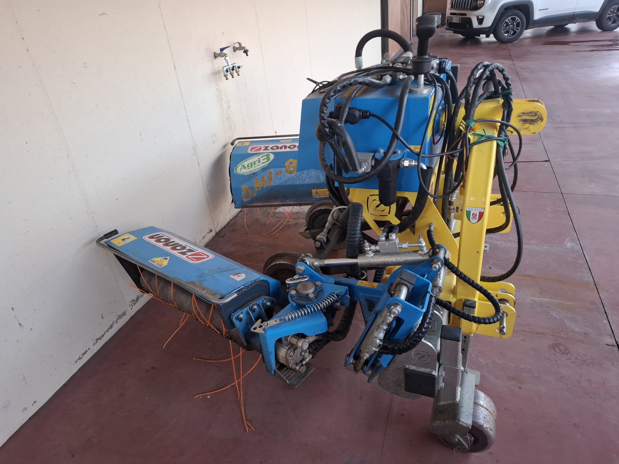 Castello indipendente Zanon con diserbatrice meccanica doppia - immagine 4